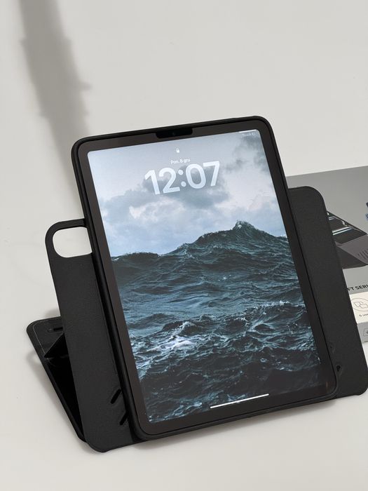 iPad Air m1 256gb + ESR Shift Case - idealny na studia