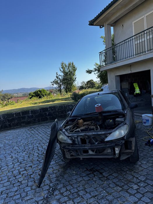 Peugeot 206 para projeto ou para monte