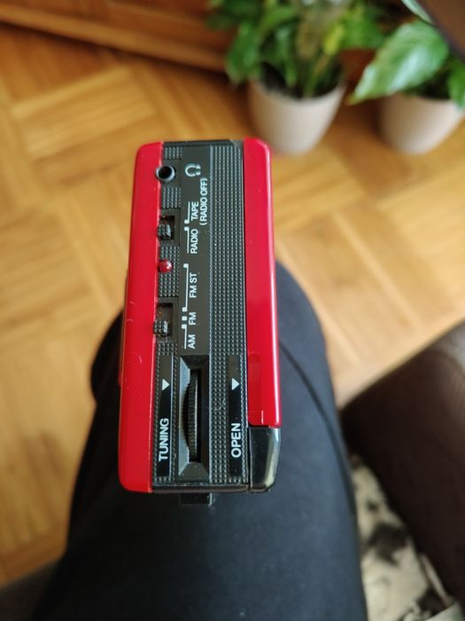 Sharp JC-130H stereo cassette player+AM-FM radio