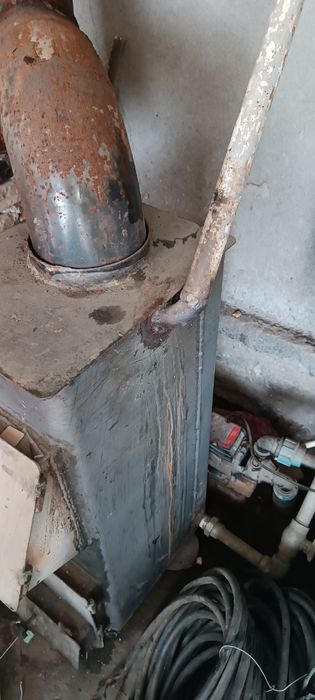 Продам котёл твердопалівний