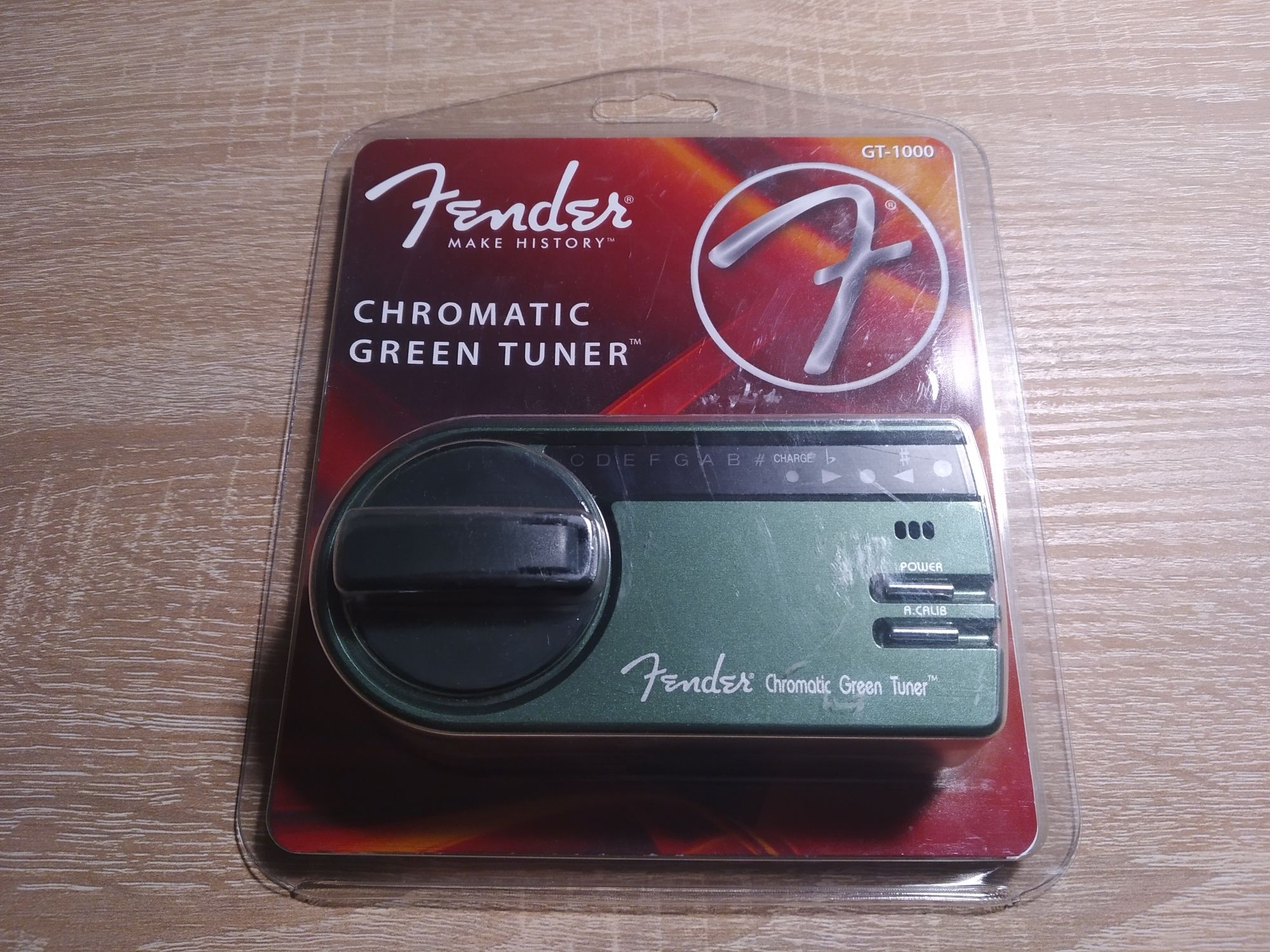 stroik gitarowy chromatic tuner FENDER GT-1000 eco green Unikat