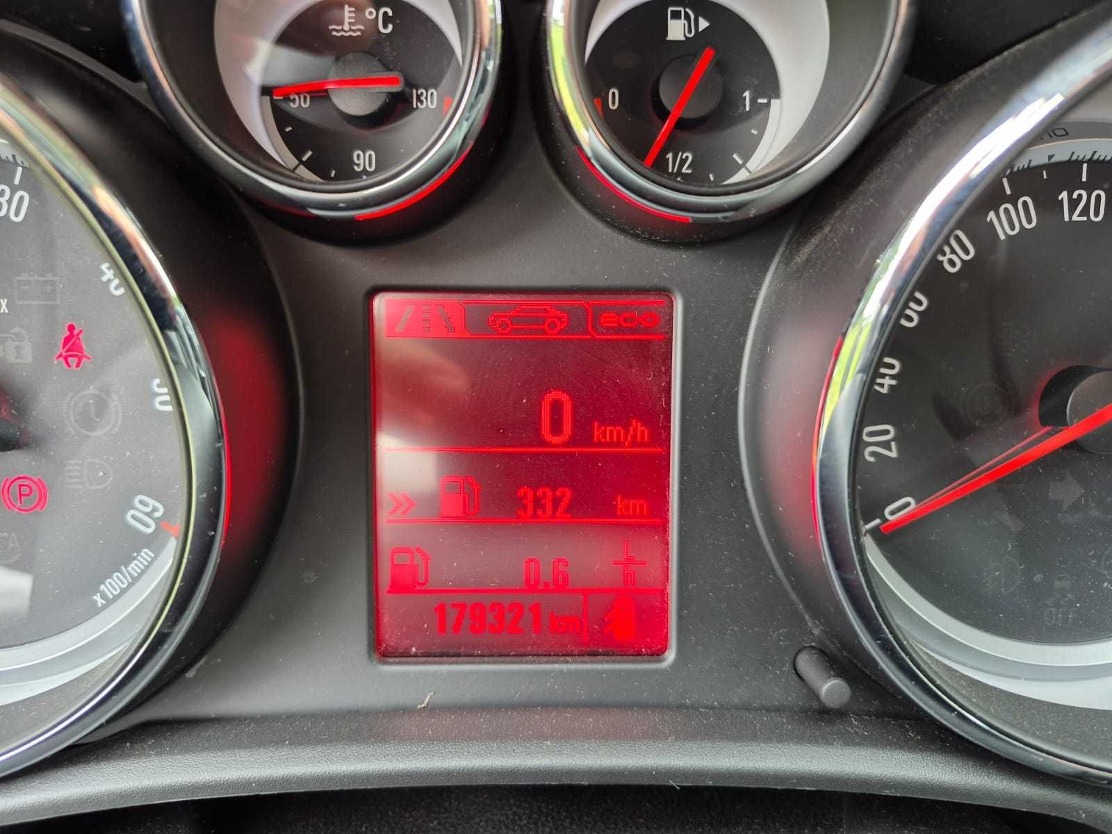 Ładny Opel Astra J, 1.7D. Klima, Navi, kamera itp.z Niemiec. 179tyś km
