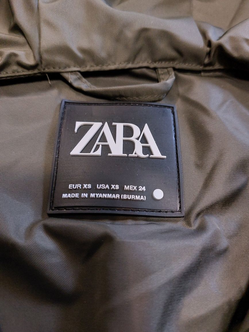 Курточка Zara водоотталкивающая новая