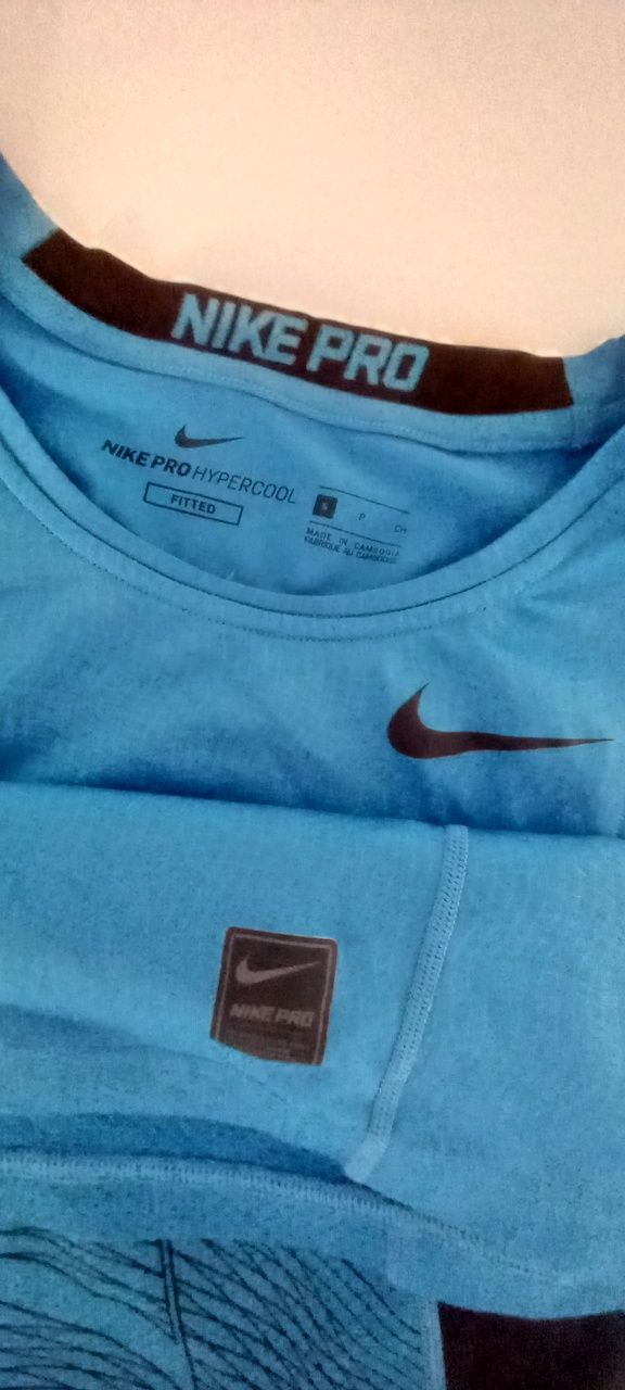 Męski Top sportowy Nike Pro Combat Hypercool