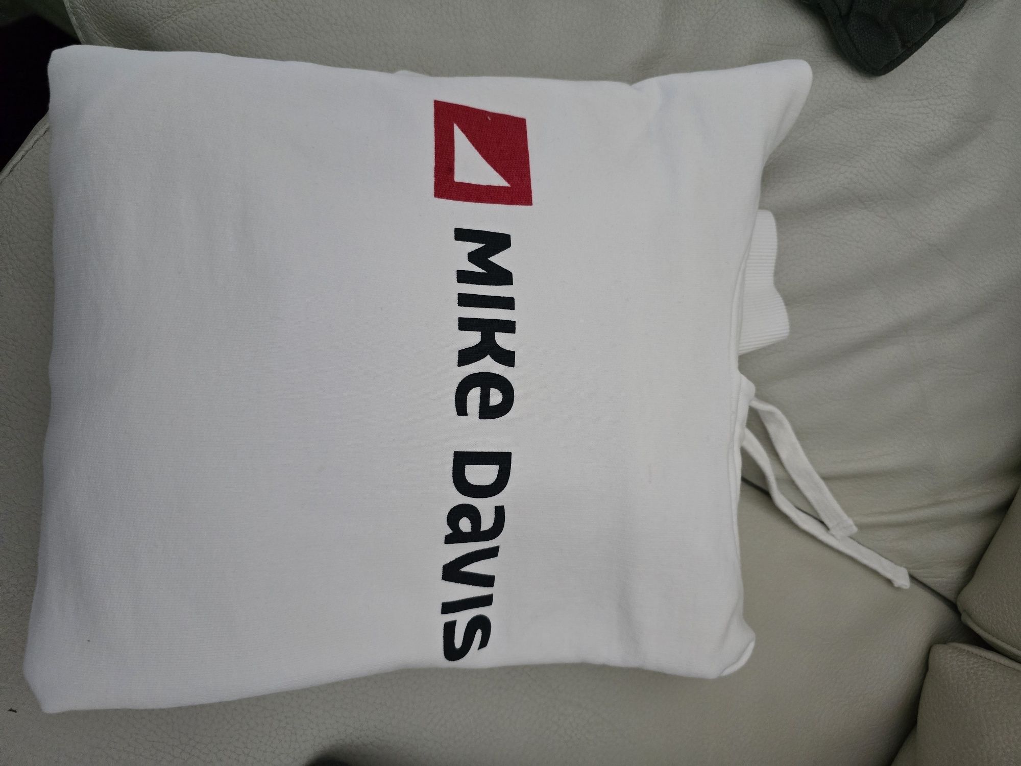 Camisola capuz Mike Davis M