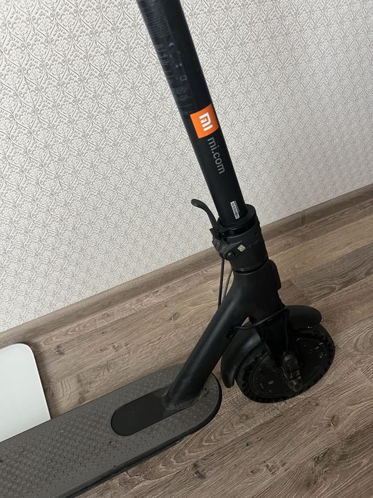 Электросамокат Xiaomi essential