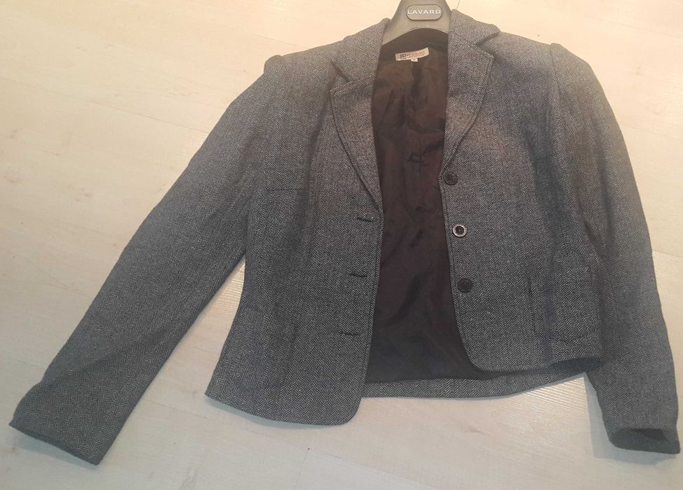 Marynarka w szarą jodełkę Reserved M