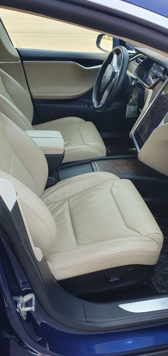 Продається Tesla model s