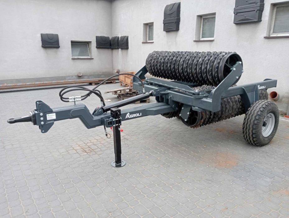 Wał posiewny ciagany 6m