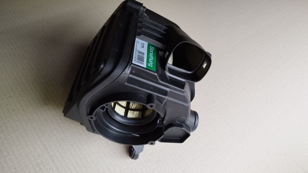 Корпус повітряного фільтра Borsehung B12845 +фільтр