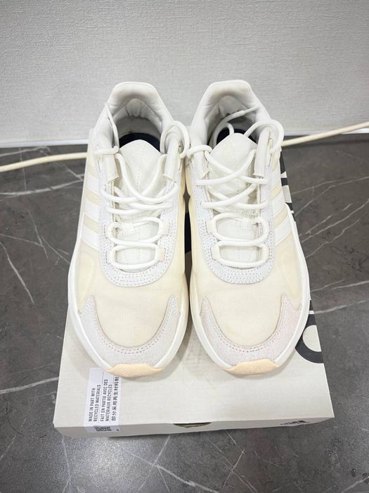 Женские кроссовки Adidas Ozelle