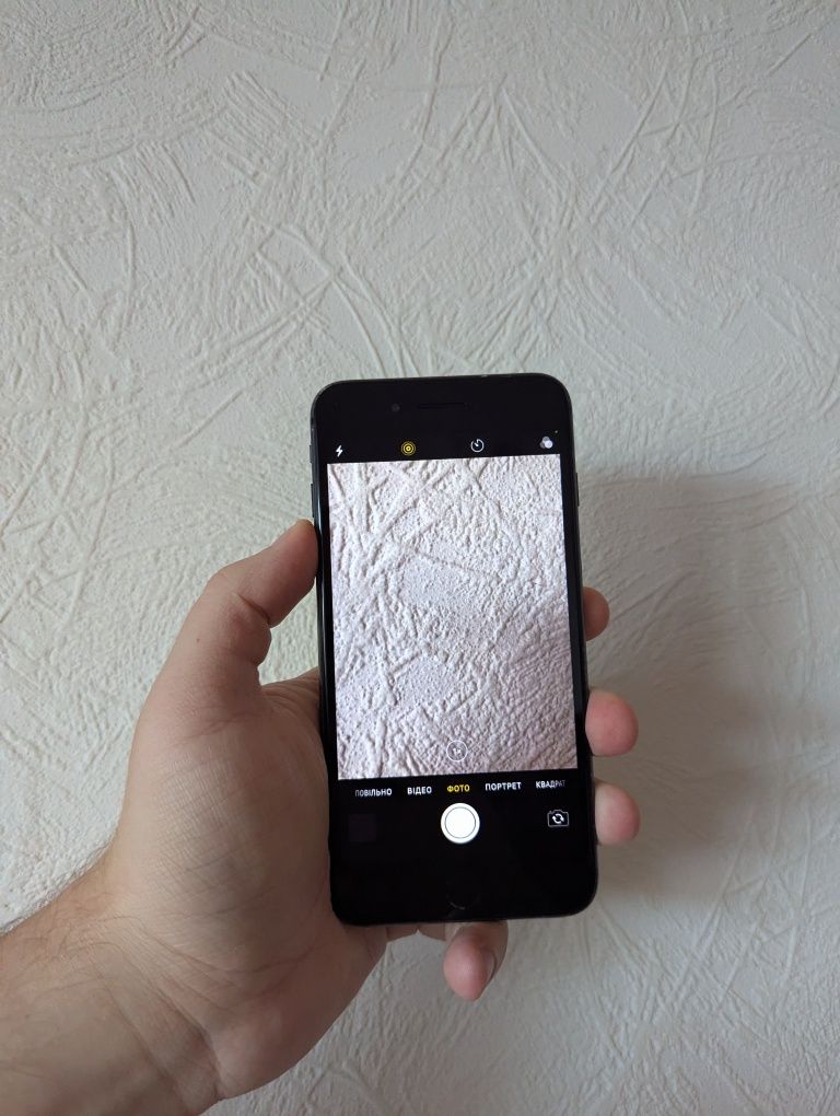 Смартфон Apple iPhone 8+ plus 128gb NFC (епл айфон 8+ плюс) АКБ 94%