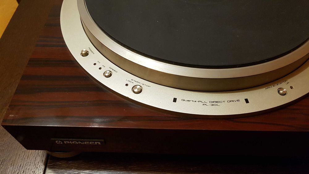 Gramofon Pioneer PL-30L
