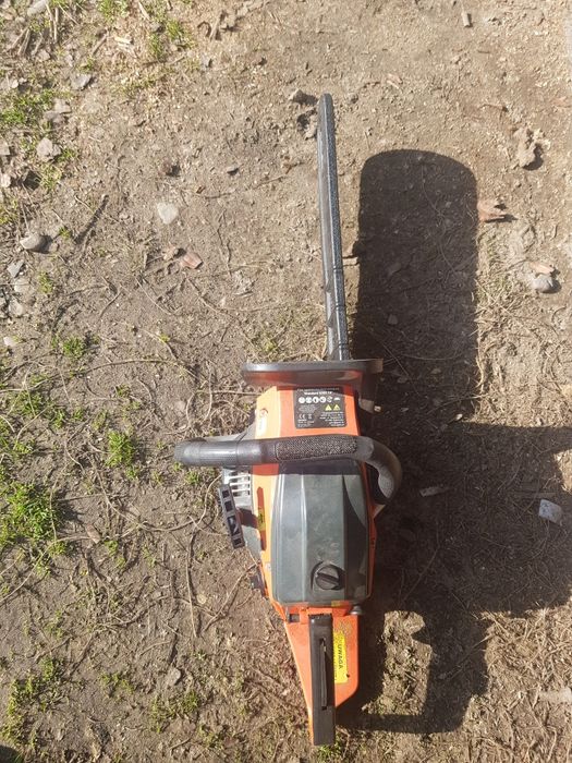 Sprzedam Piłe spalinowa