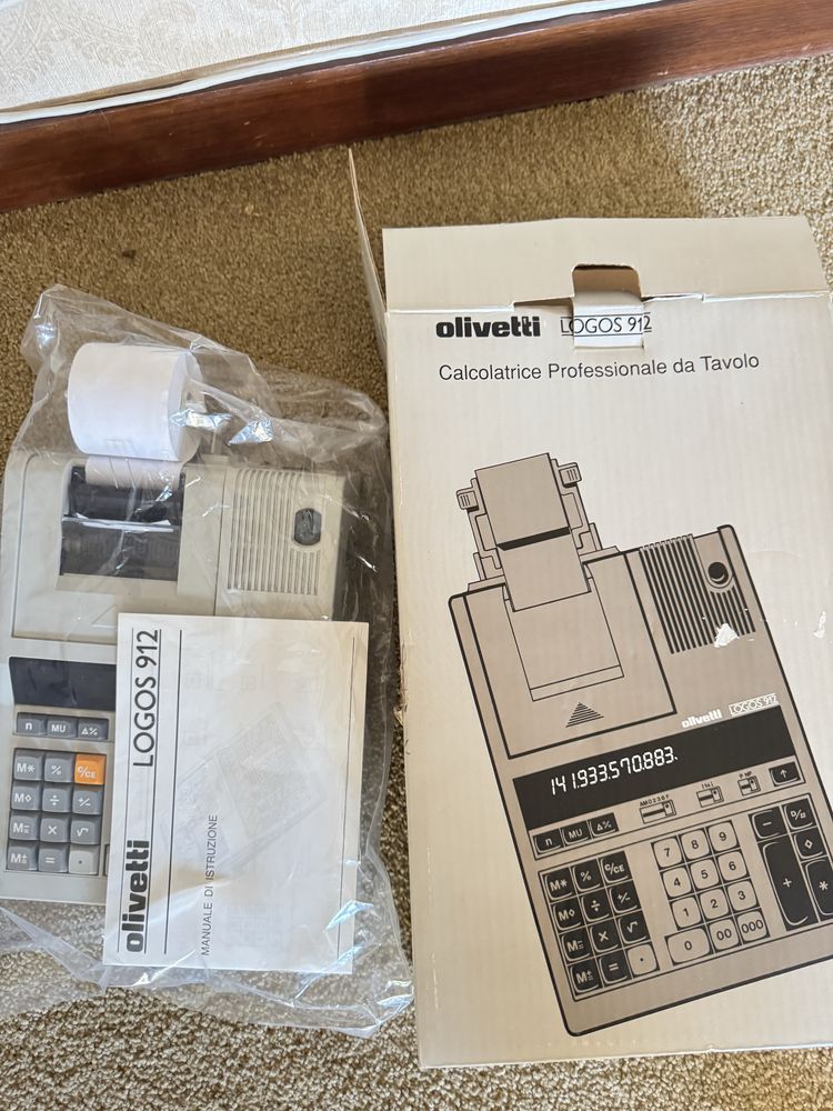 Calculadora com Rolo Imprensor OLIVETTI  LOGOS 912