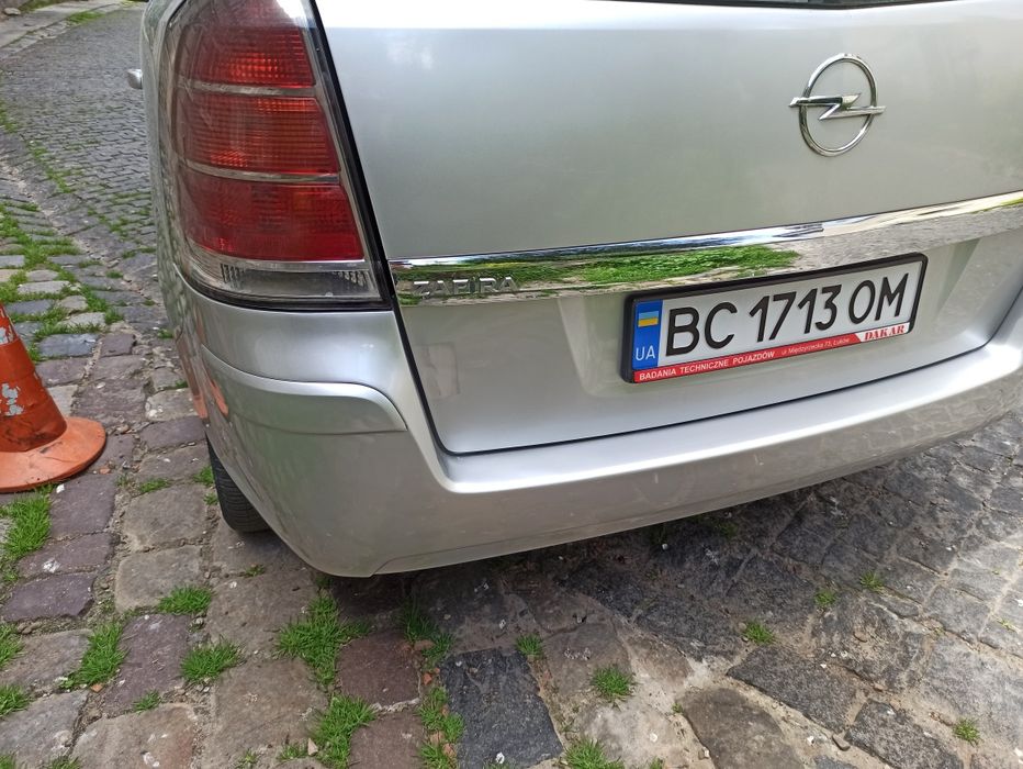 Opel Zafira B, Опель Зафіра Б