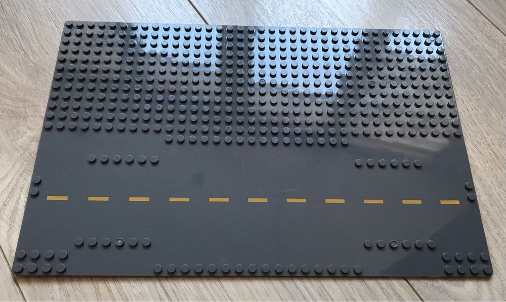 Пластини аналог Lego в гарному стані, розмір 19х28,5 см