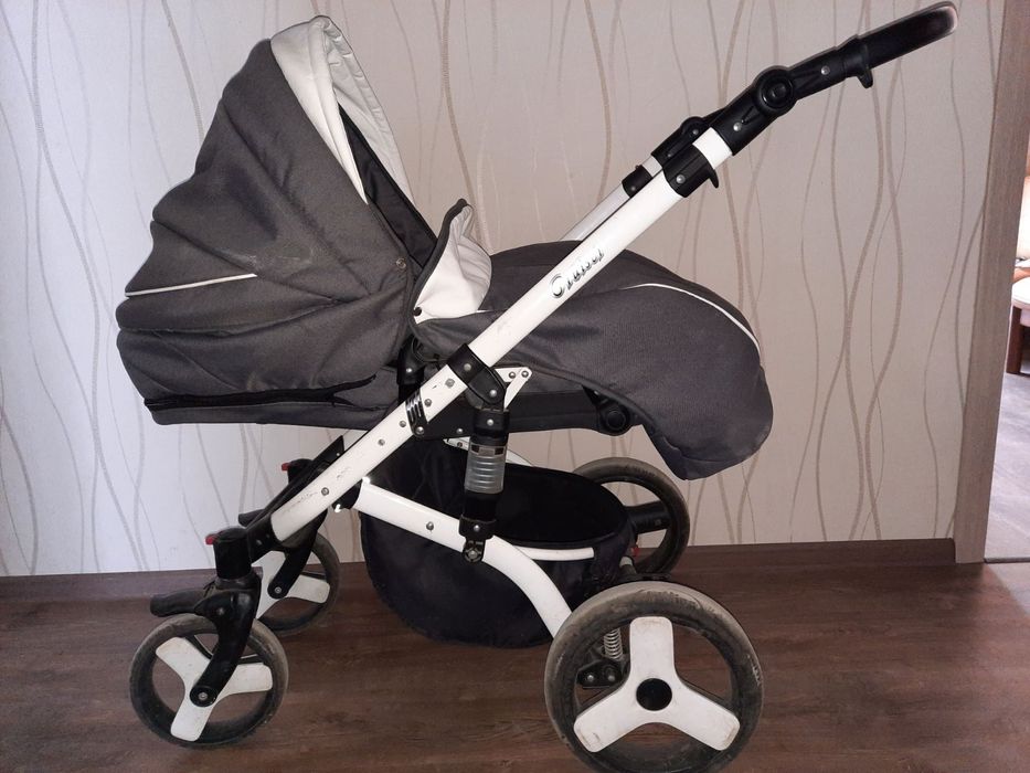 Коляска 2 в 1 , зима - лето