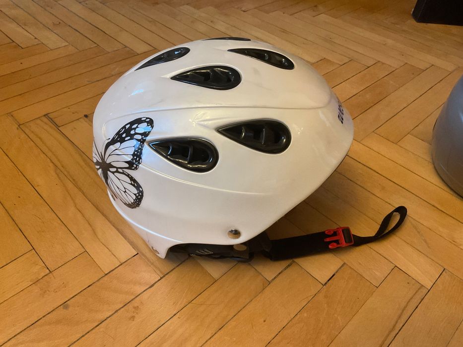 Kask narciarski 52-54 cm