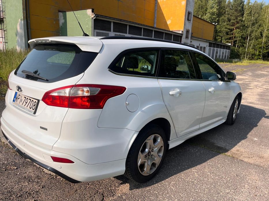 Ford focus kombi 1.6 diesel. Przebieg 176000 cena 22500