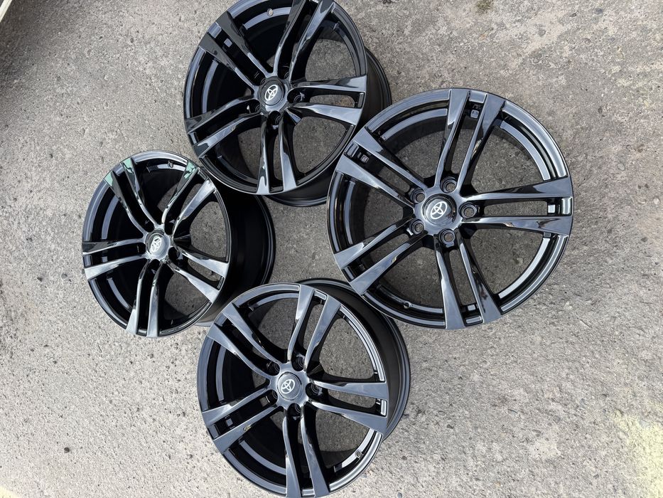 Tesla Model 3 диски R18