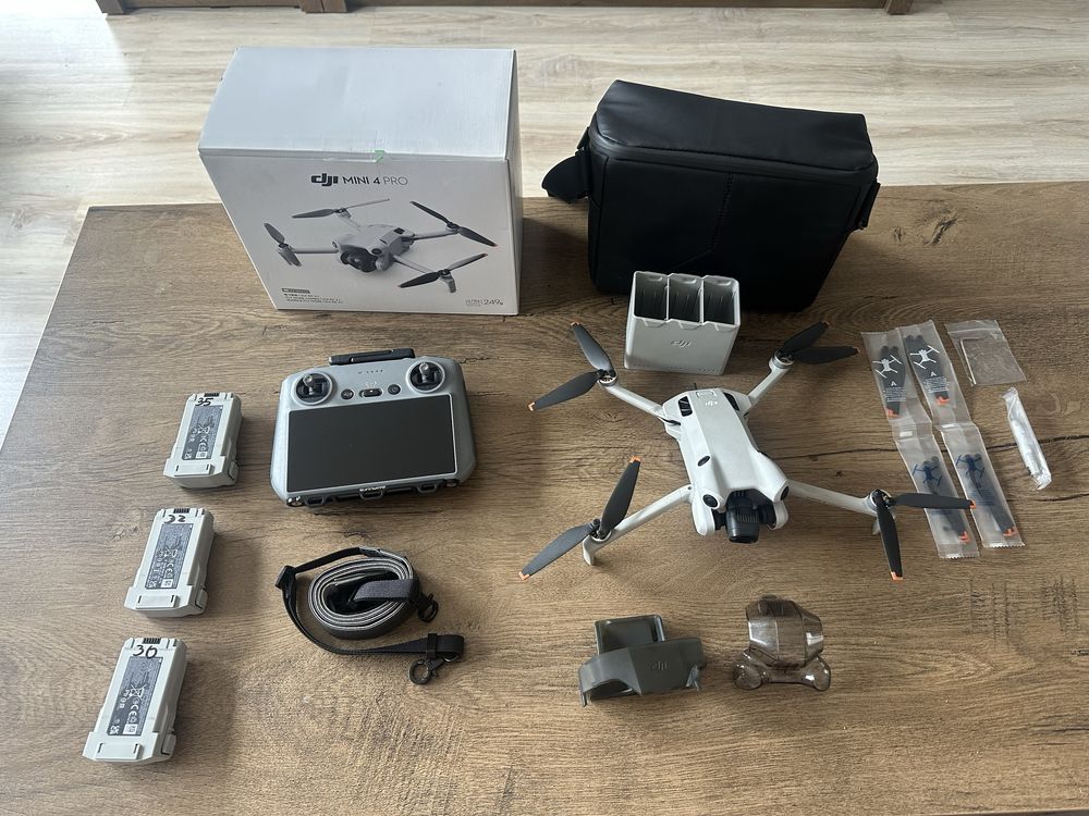 Dji mini 4 pro fly more combo rc2