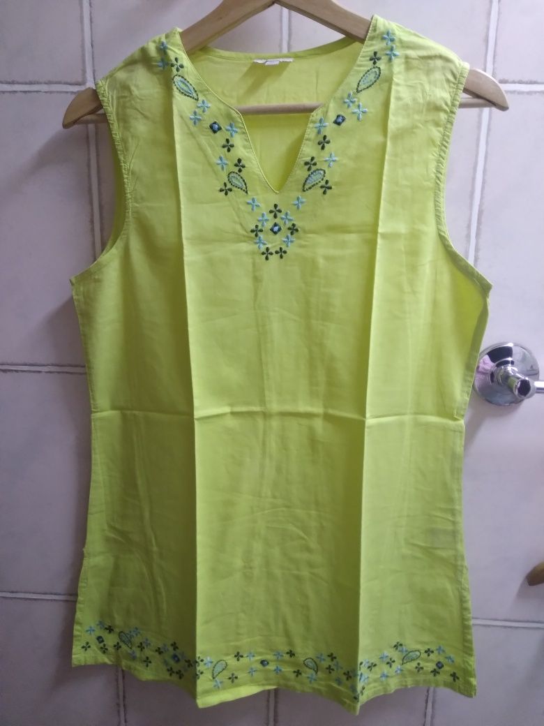 Blusa verde florida - Tamanho M