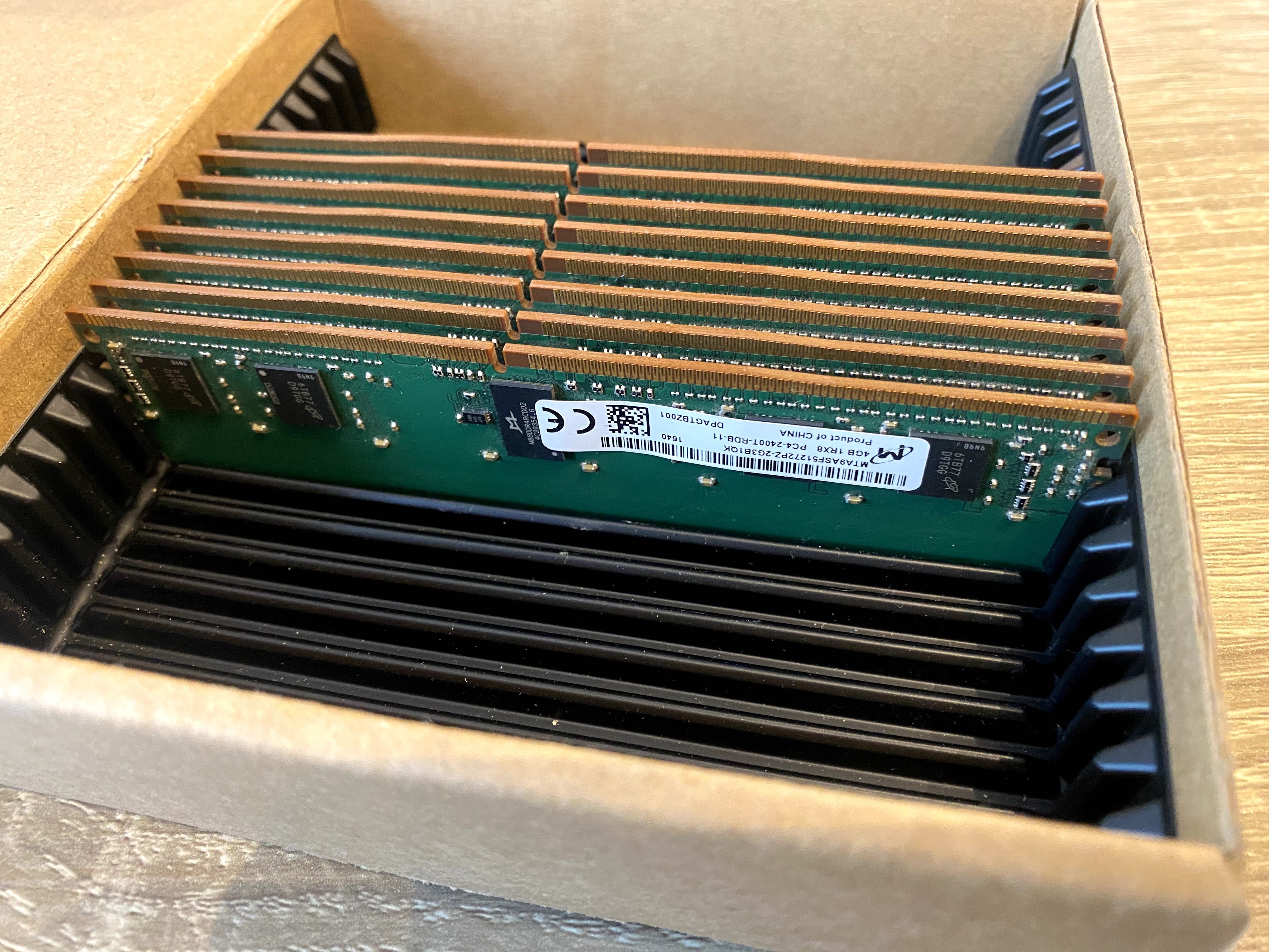 4GB Pamięć Ram DDR4  1rx8 Micron   Serwerowa