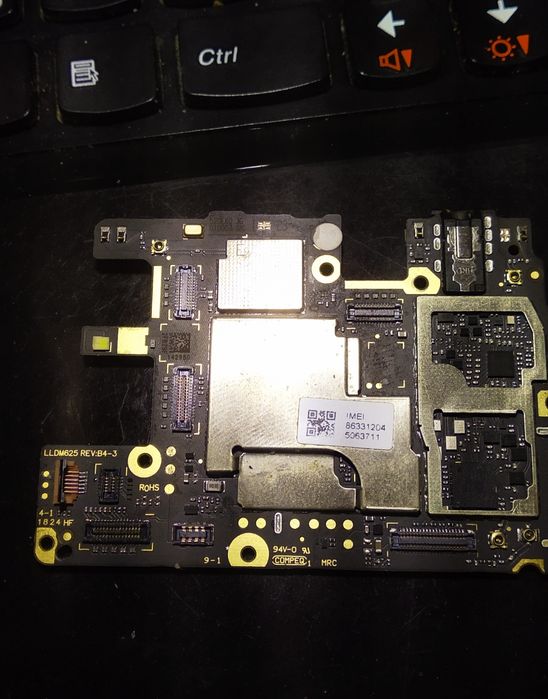 Redmi S2 4/64 (материнская плата) рабочая