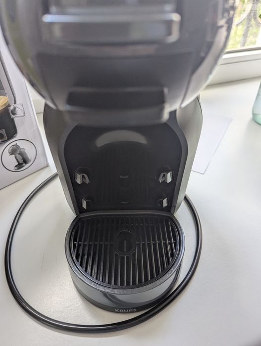 Капсульная кофеварка кофемашина Krups Dolce Gusto