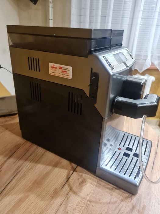 Кофемашина Saeco Lirika Кавовамашинка Saeco Lirika