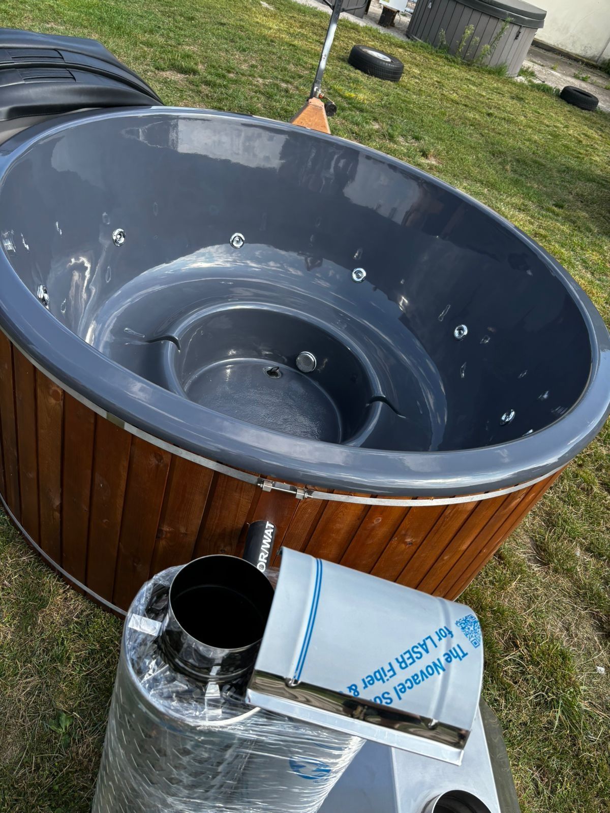 Balia ogrodowa gorąca beczka jacuzzi