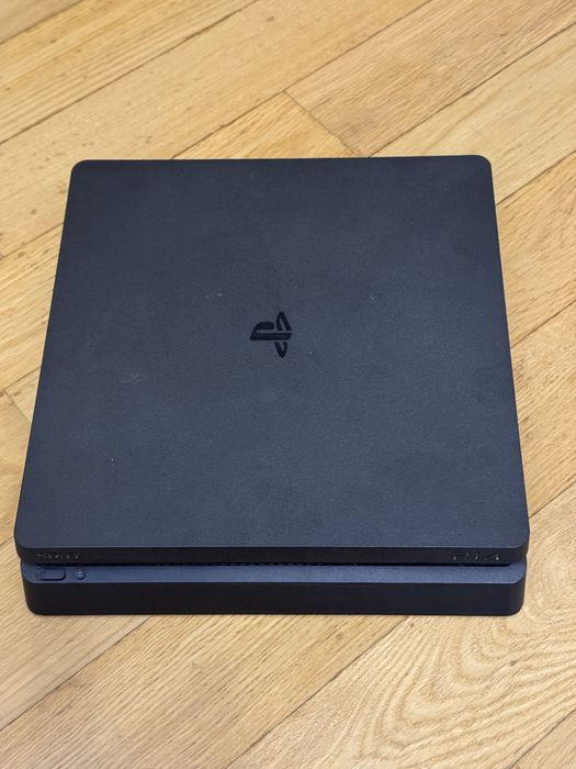 PlayStation PS4 1TB