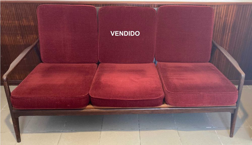 CADEIRAS (olaio) Anos 70 e MESA APOIO para usar ou recuperar