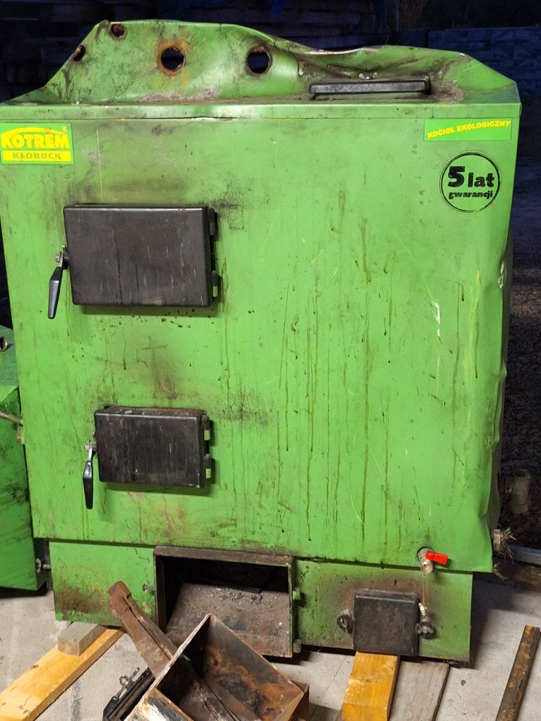 Piec kotrem Części do pieca z podajnikiem sprawny do końca kotrem 24kw