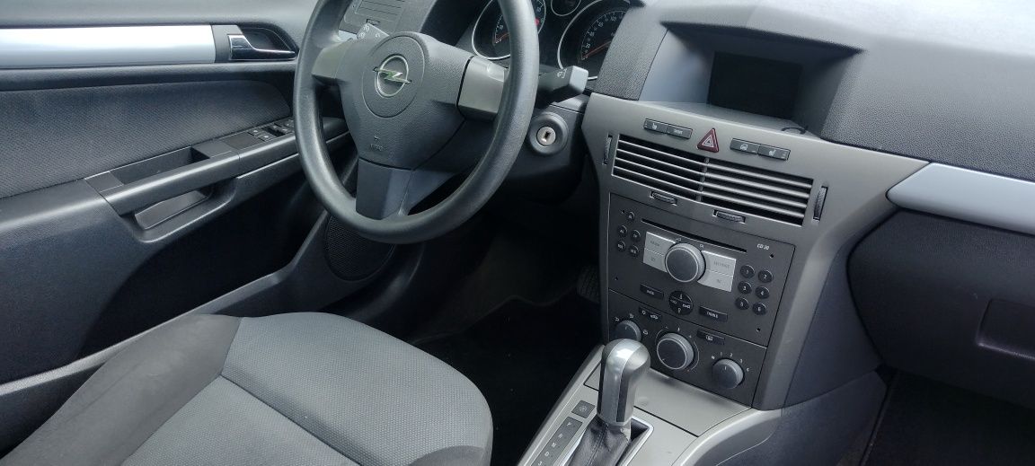 Opel Astra H GTC 1.8 Automat!!!