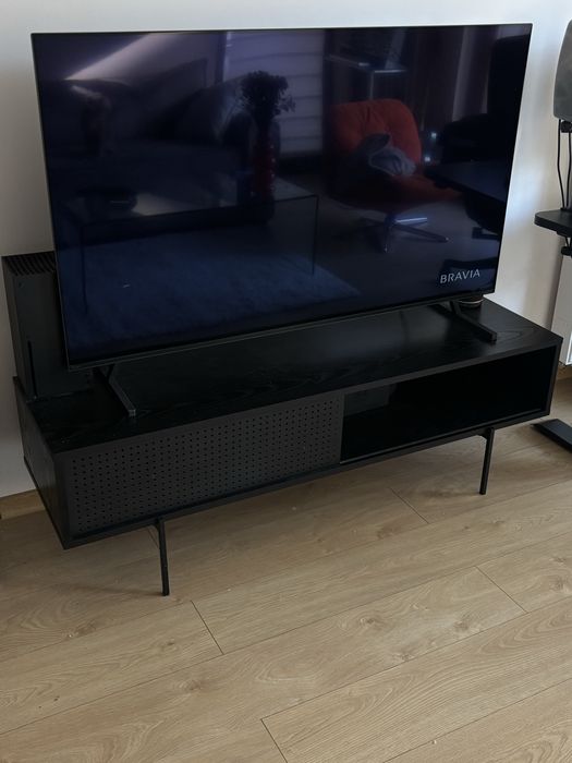 Szafka pod telewizor