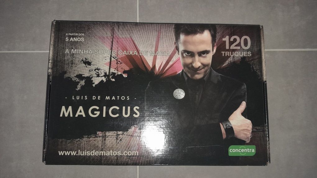 Luís de Matos - Magicus (Caixa de Magia)