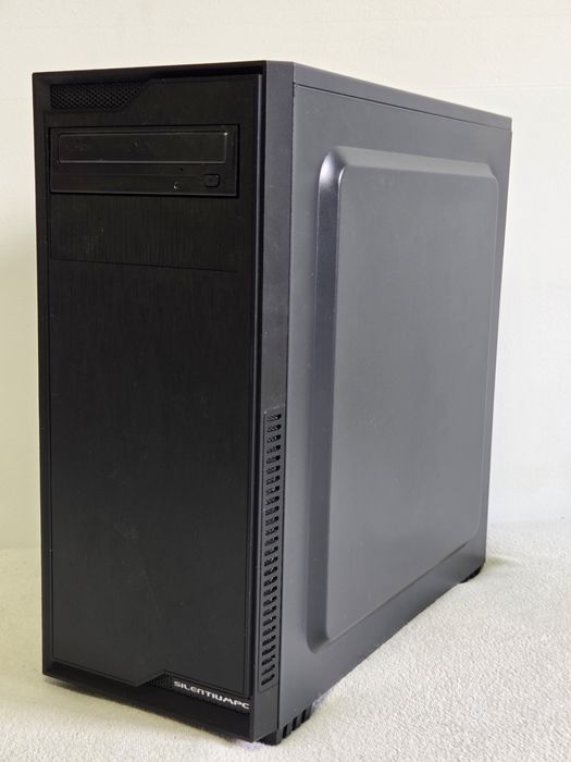 Komputer - i7-8700, RTX 2070, 16 RAM