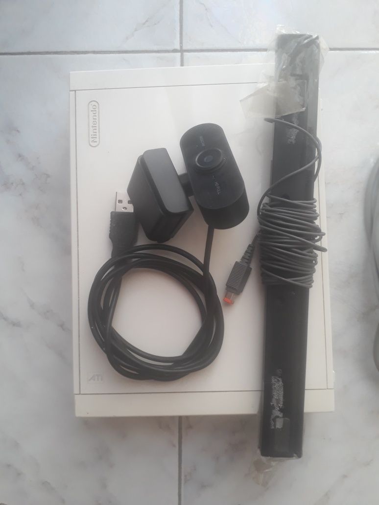 Consola Nintendo Wii com avaria.