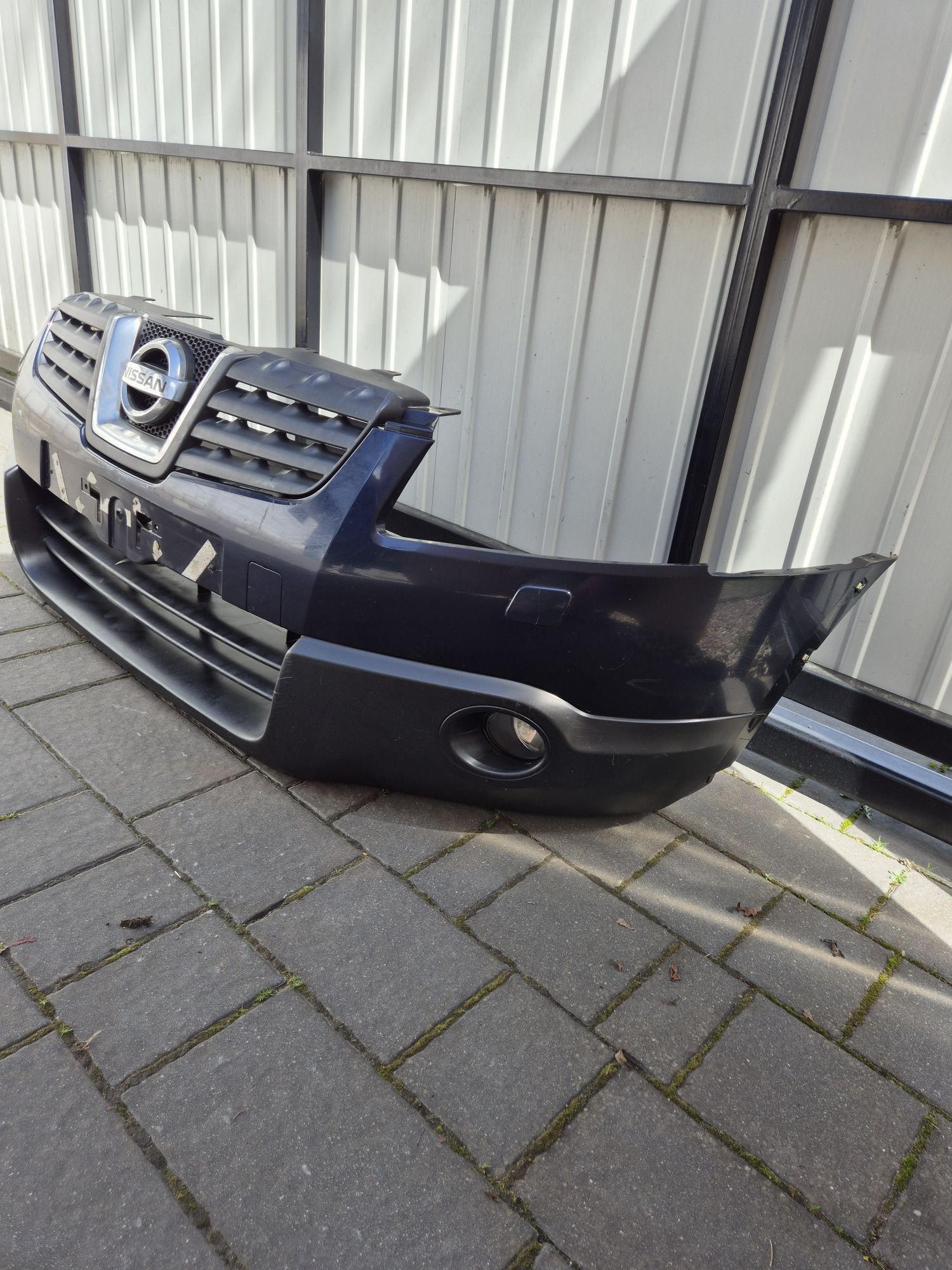 Zderzak przód przedni nissan qashqai j10 rok 2008 kod lak BW9 spryski