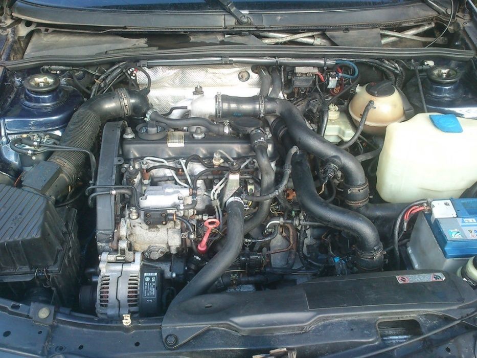 Двигатель головка блок коленвал VOLKSWAGEN Passat B3 B4 Golf Vento