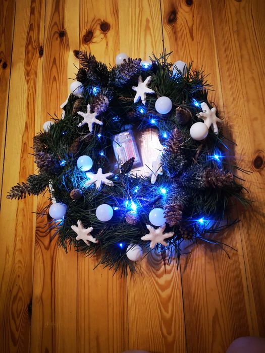 Duży wianek wieniec świąteczny