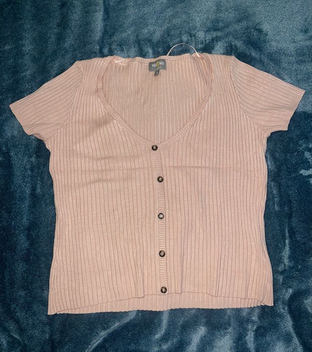 Жіночий топ в рубчик