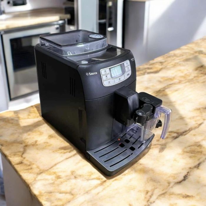 Кофемашина Philips Saeco Intelia One Touch Cappuccino HD8753/94 б/у