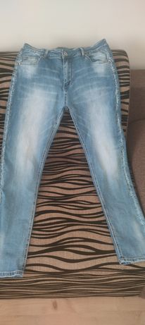 Spodnie jeansowe rurki rozmiar 44