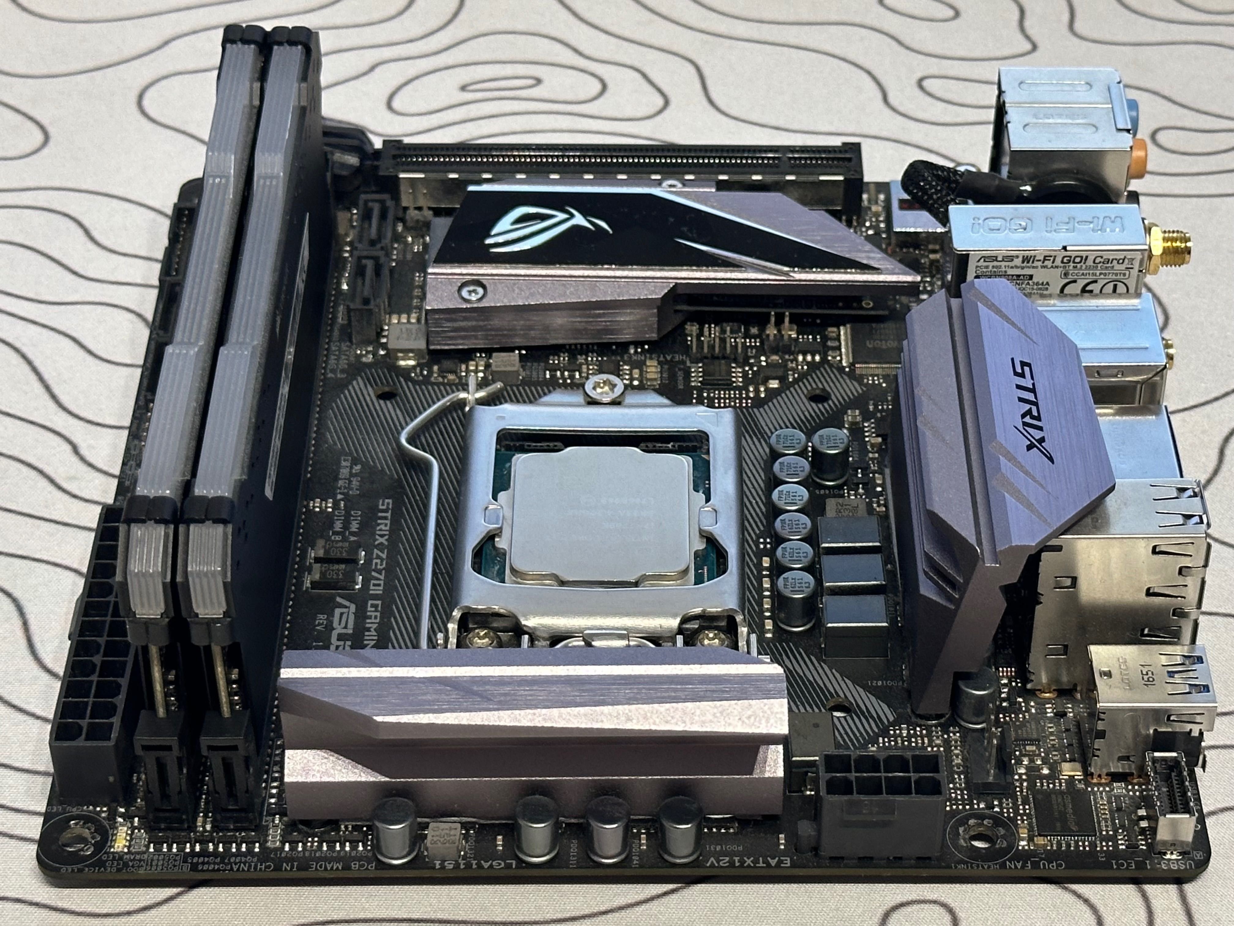 Zestaw itx Płyta główna Asus Strix Z270i+ i7 7700k+ ram Corsair 16gb