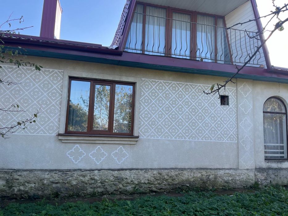 Продається  будинок  та ділянка