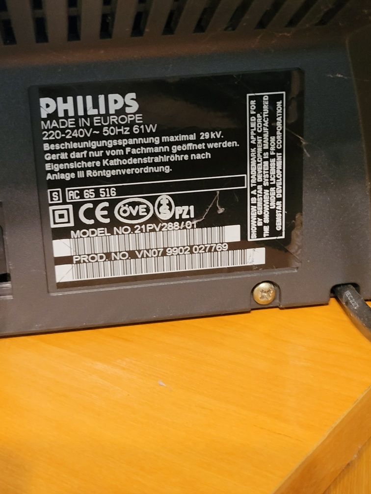 TV Philips  wbudowany magnetowid szpulowy