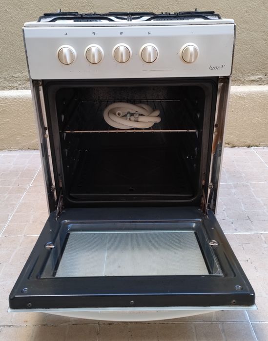 Fogão Junex em bom estado